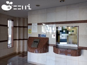 姫路市栗山町、マンションのエントランス画像です