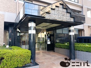 姫路市栗山町、マンションのエントランス画像です