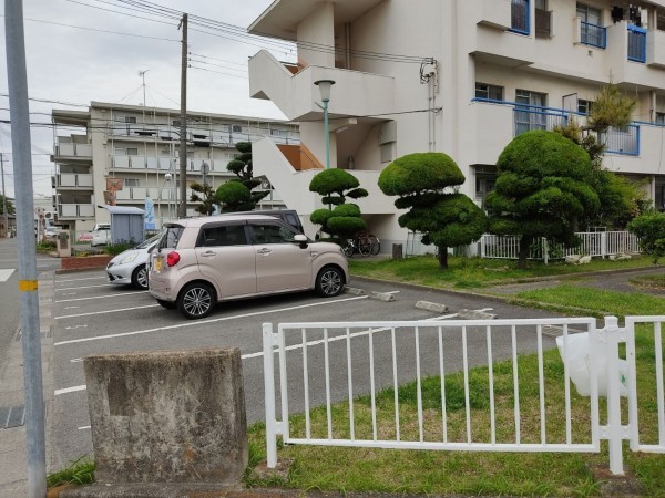 姫路市城東町、マンションの駐車場画像です
