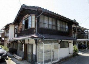 西伯郡伯耆町溝口、中古一戸建ての画像です
