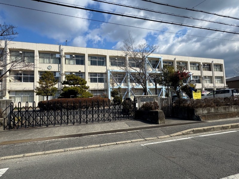 栗東市小柿２丁目の一戸建ての画像です