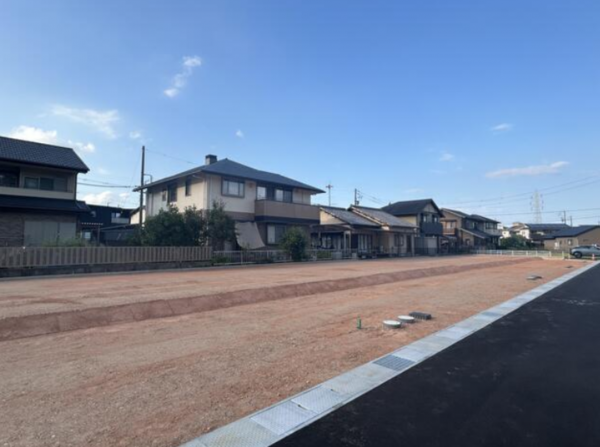 松阪市山室町、新築一戸建ての外観画像です