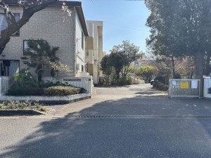 武蔵村山市残堀、土地の小学校画像です