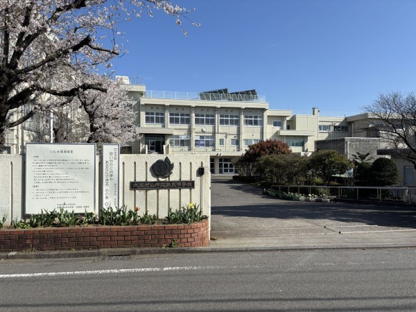武蔵村山市残堀、土地の中学校画像です