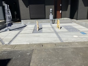 上尾市大字向山、新築一戸建ての駐車場画像です