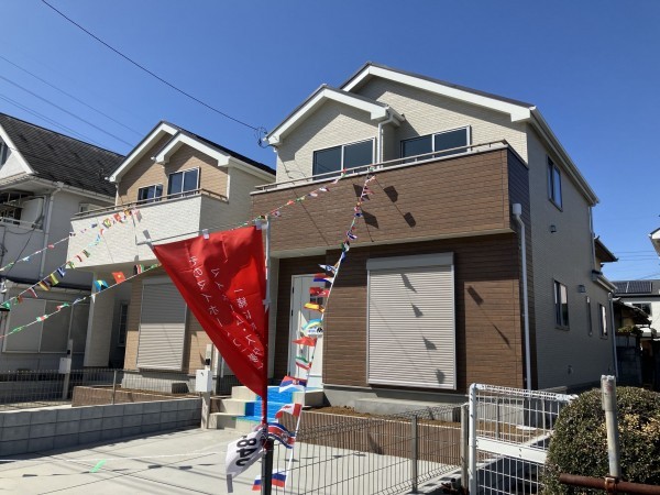 上尾市浅間台、新築一戸建ての外観画像です