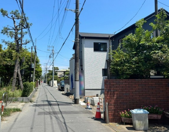 藤沢市鵠沼松が岡、新築一戸建ての画像です