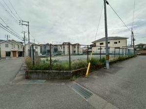 泉南市信達市場、土地の画像です