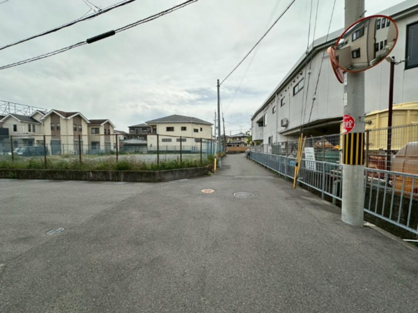 泉南市信達市場、土地の画像です