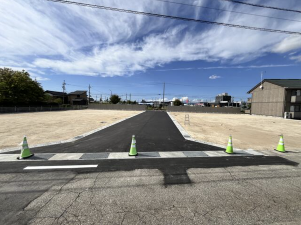 砺波市中村、土地の外観画像です