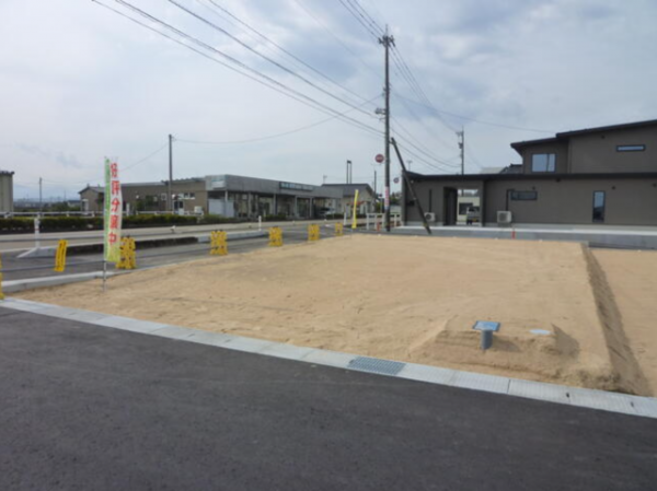 小矢部市東福町、土地の外観画像です