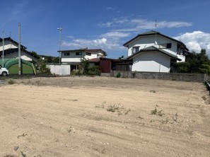 米子市両三柳、土地の画像です