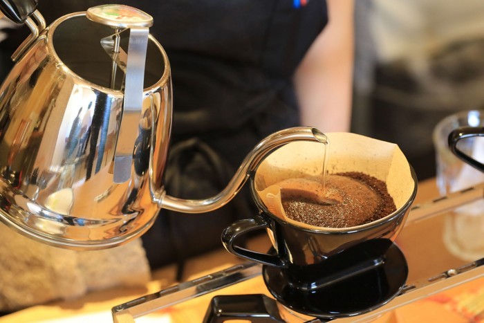 会場3.Hidamari cafe会場
中古住宅購入×リノベーション 損しない買い方勉強会
①11:00~②13:00~③15:00~
いま話題の【購入した中古住宅を自分らしくリノベーションして住む】という暮らし方。
新築よりもお値打ちに、エリアをしぼりやすい、などメリットもたくさん!
でも中古ってどうなの?と不安なことも・・・中古住宅を購入するときの「見極め方」を学びましょう♪