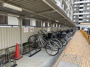 守山市浮気町のマンションの画像です