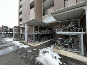 守山市梅田町のマンションの画像です