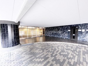 栗東市綣７丁目のマンションの画像です