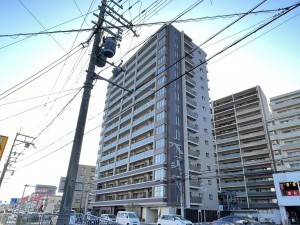 草津市野路１丁目のマンションの画像です