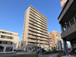 草津市野路１丁目のマンションの画像です