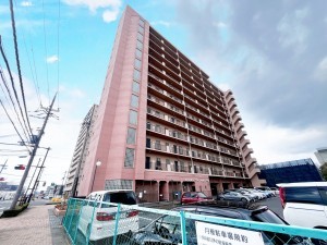 栗東市野尻のマンションの画像です