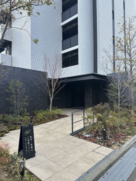 草津市草津２丁目のマンションの画像です