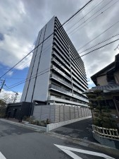 草津市草津２丁目のマンションの画像です
