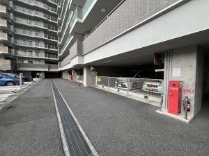 栗東市綣３丁目のマンションの画像です