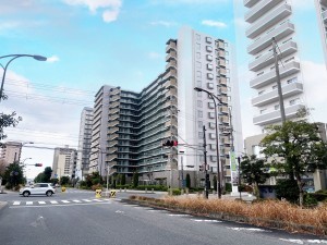 栗東市綣３丁目のマンションの画像です