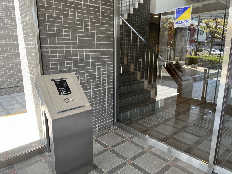 草津市渋川１丁目のマンションの画像です