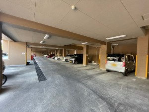 守山市吉身３丁目のマンションの画像です