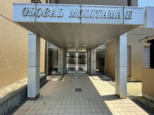守山市吉身３丁目のマンションの画像です