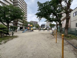 守山市梅田町のマンションの画像です