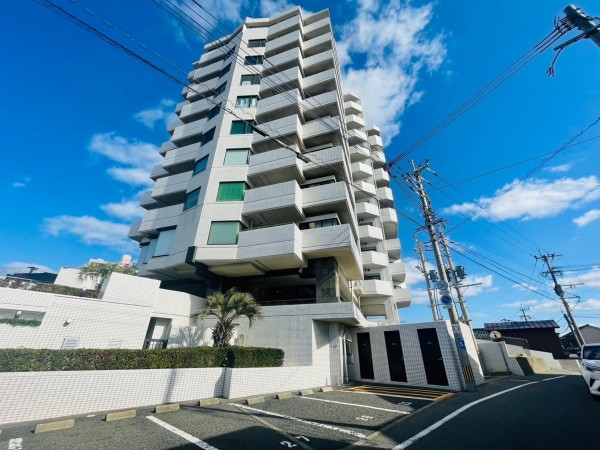 福津市西福間、マンションの外観画像です