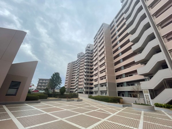 福津市中央、マンションの外観画像です