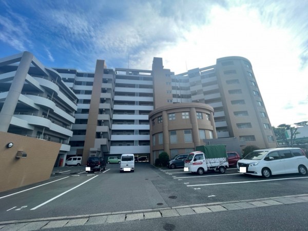 福津市花見が丘、マンションの画像です