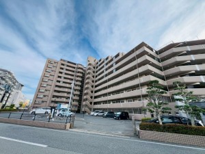 福岡市東区和白丘、マンションの画像です