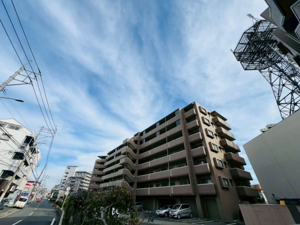 福岡市東区和白丘、マンションの画像です