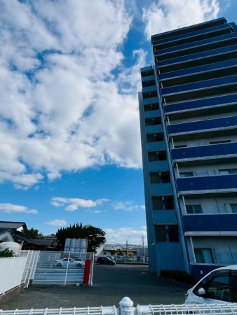 糟屋郡新宮町新宮、マンションの画像です