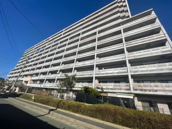 宗像市赤間、マンションの画像です