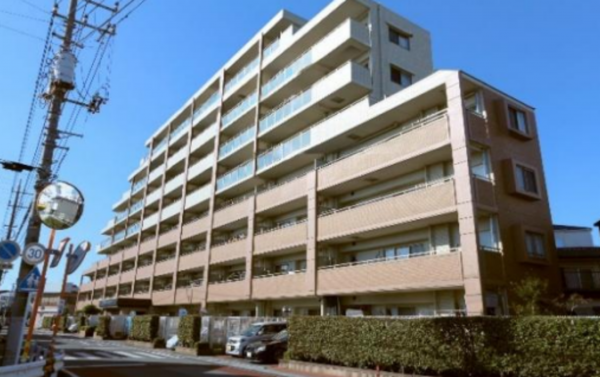 北本市西高尾、マンションの画像です