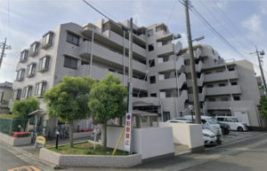 北本市石戸、マンションの外観画像です