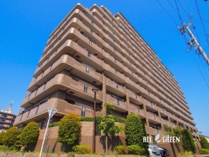 北名古屋市鹿田天王山、マンションの外観画像です