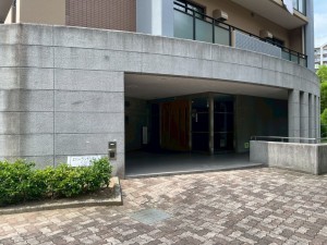 和泉市室堂町、マンションの画像です