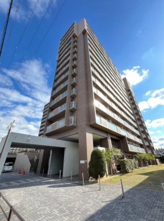 和泉市伏屋町、マンションの外観画像です