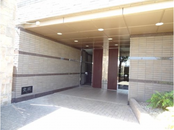 出雲市渡橋町、マンションの画像です