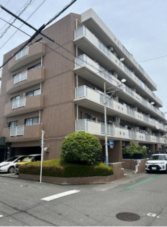 静岡市駿河区津島町、マンションの外観画像です