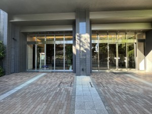 大津市におの浜、マンションの外観画像です
