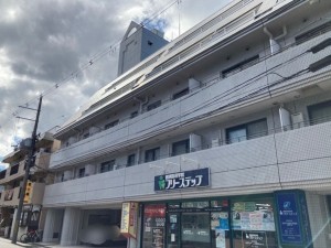 大津市神領、マンションの画像です