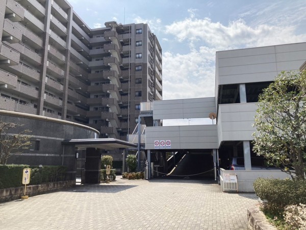 草津市大路、マンションの画像です