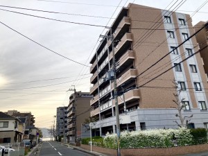 大津市萱野浦、収益物件/マンションの画像です