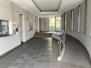 大津市富士見台、マンションの画像です